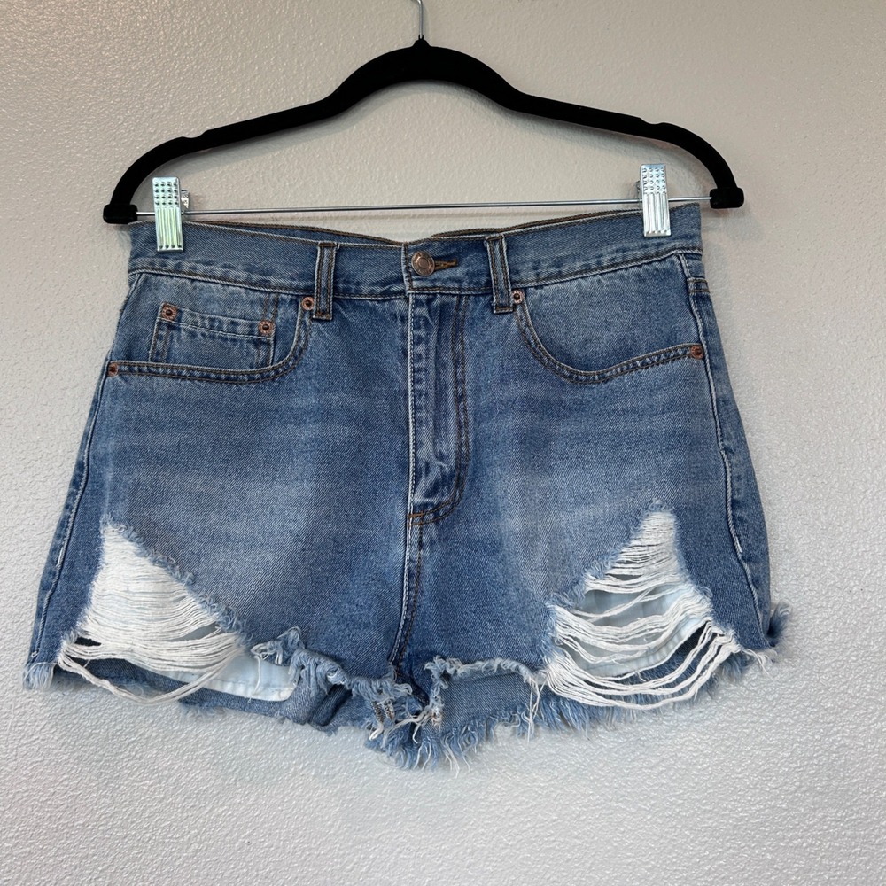 Lilyful Medium Wash High Waisted Distressed Denim Shorts S8354EQC Blue Size M
